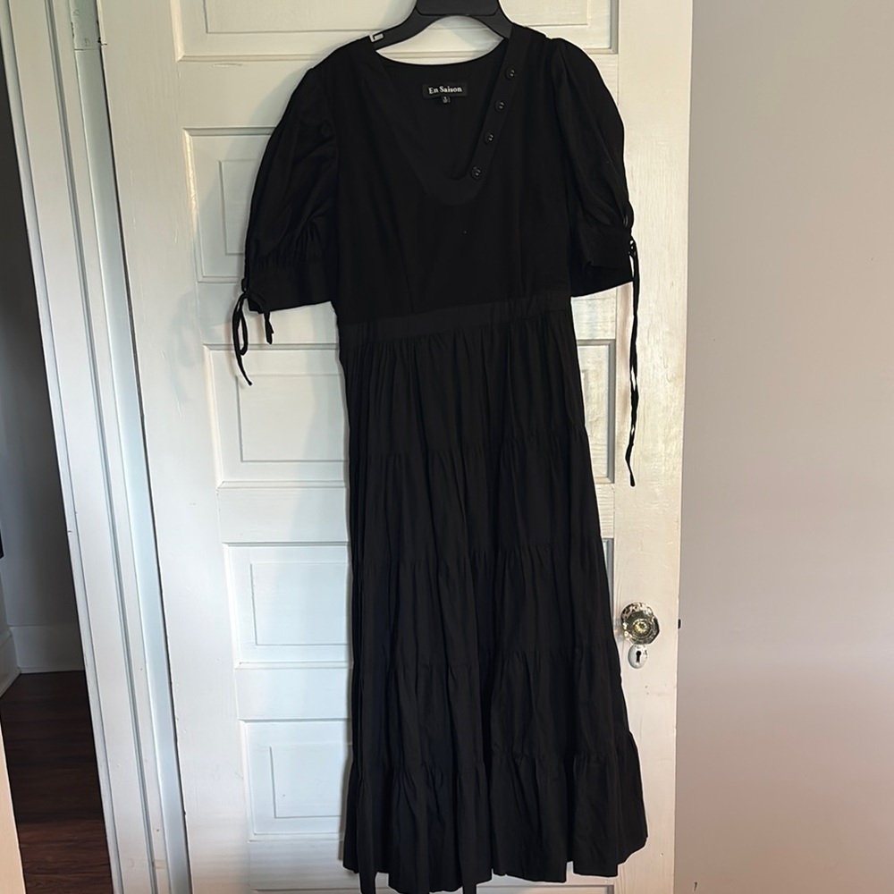 En Saison Black Puff Sleeve Sundress